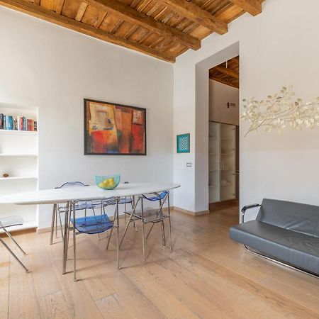 Modern Apartment In Campo De Fiori Rome Luaran gambar