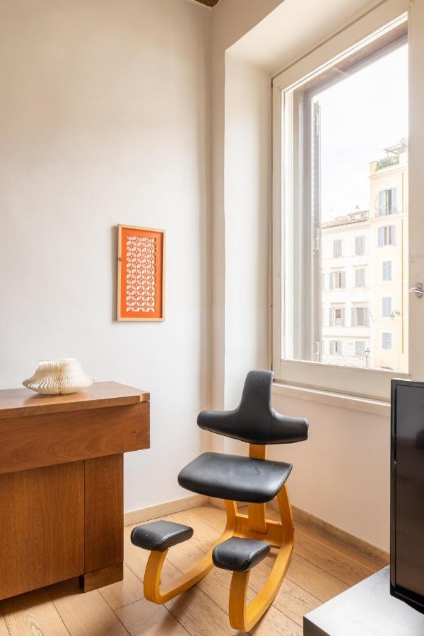 Modern Apartment In Campo De Fiori Rome Luaran gambar