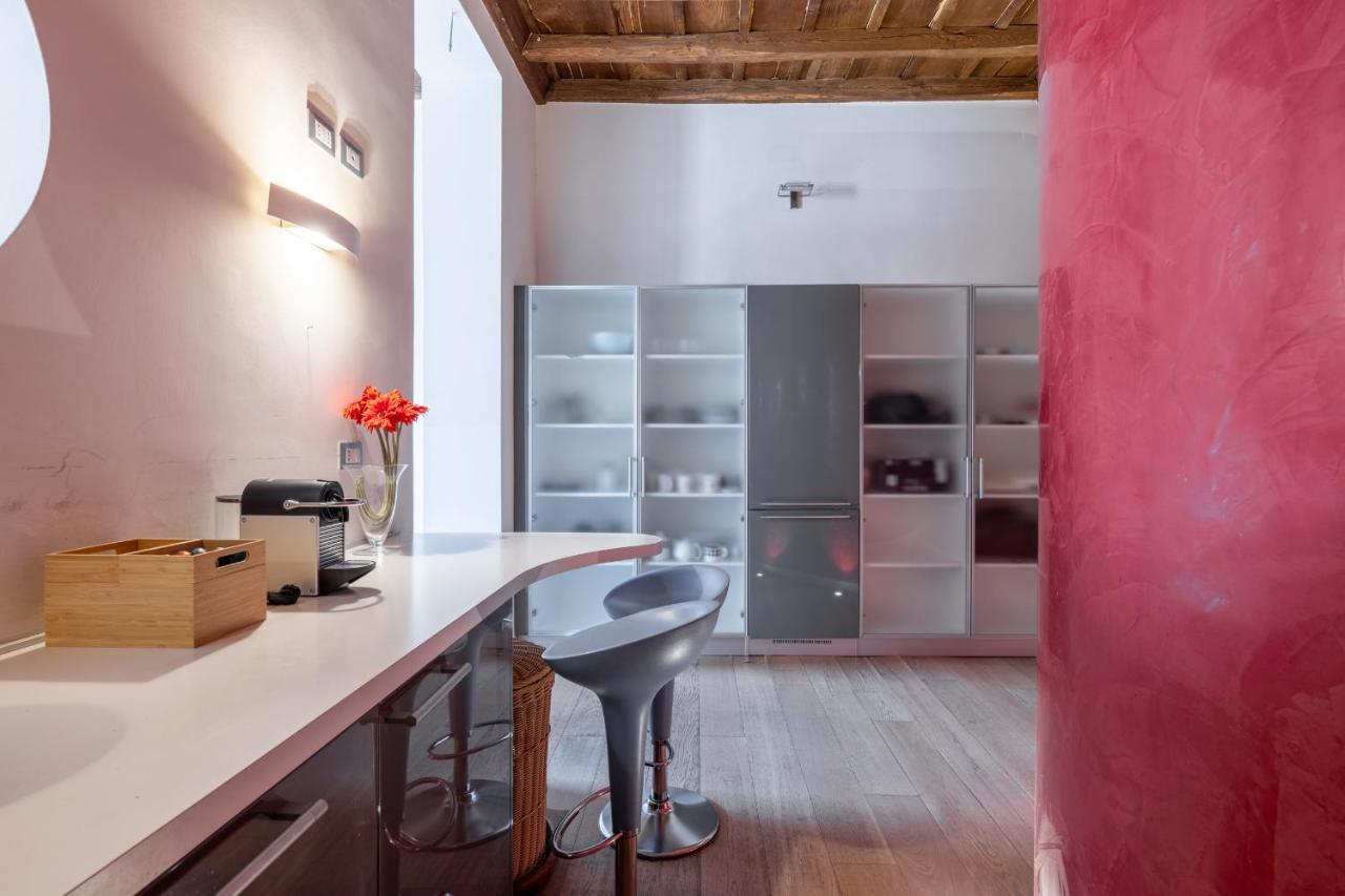 Modern Apartment In Campo De Fiori Rome Luaran gambar